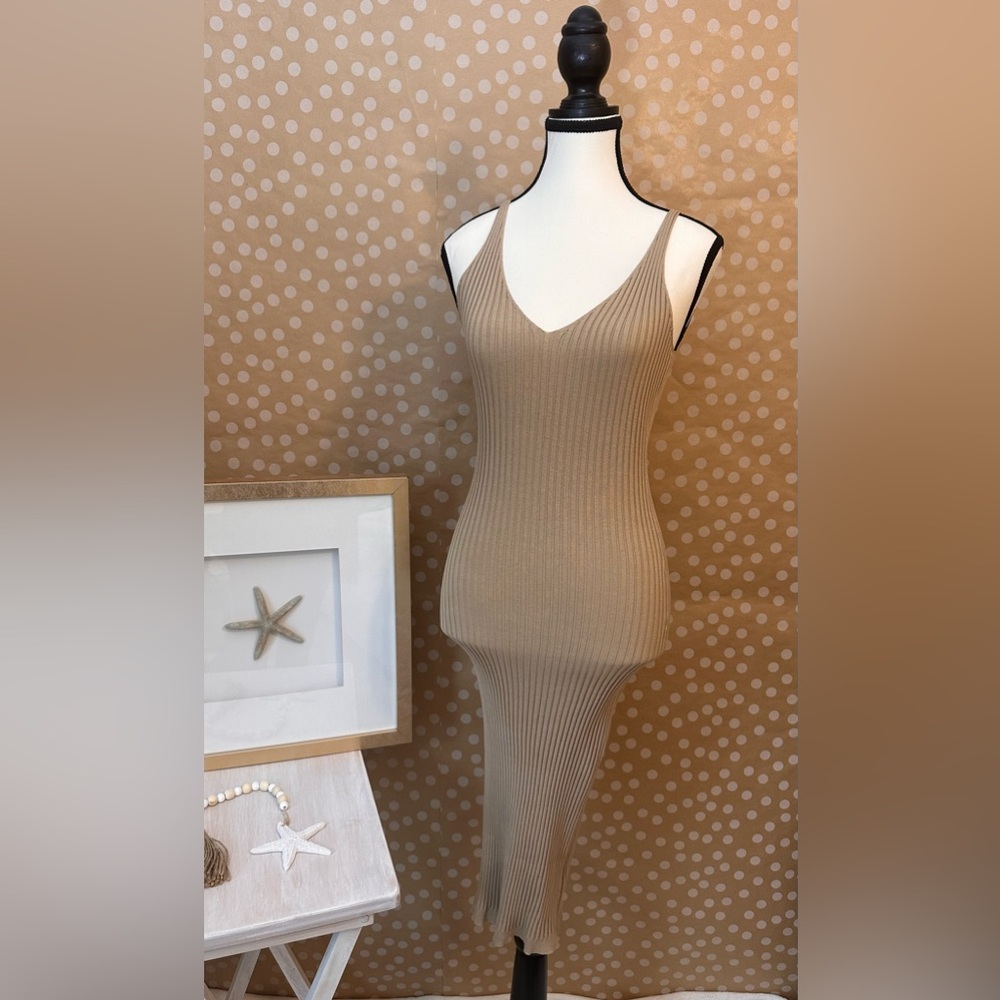 SHEIN Stretch Dress. L